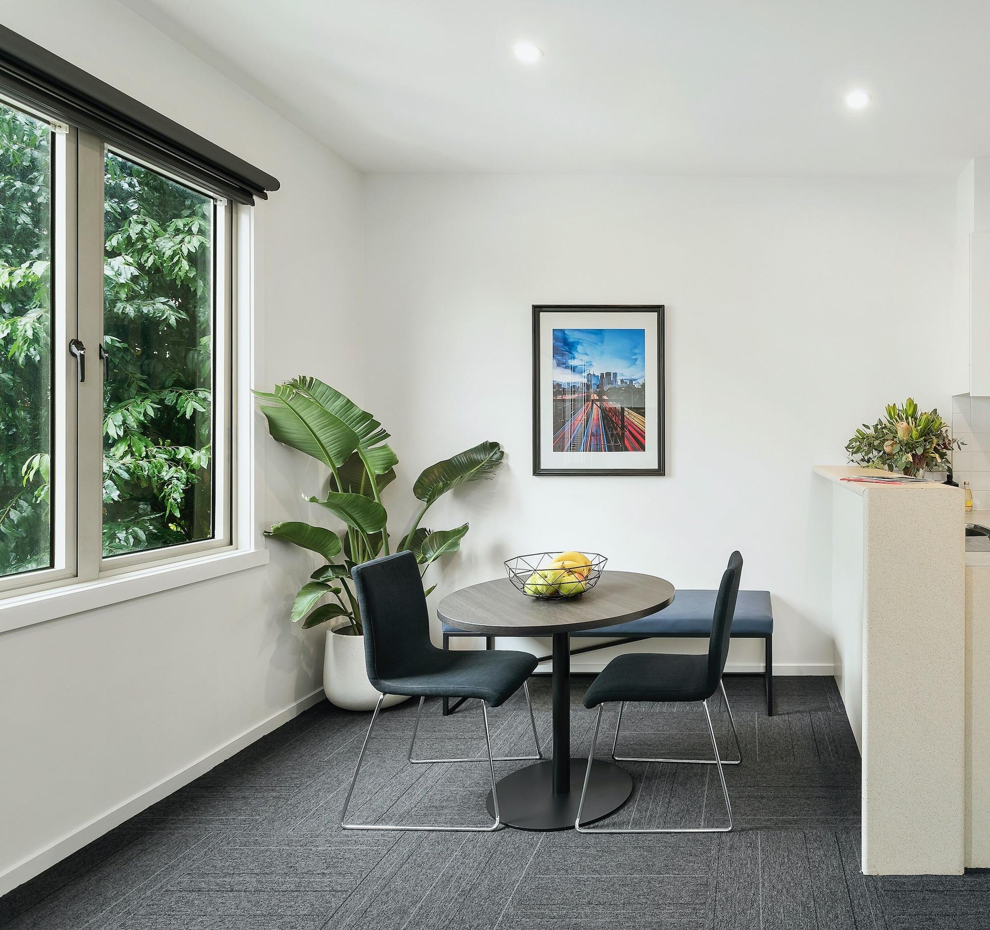 Quest Prahran Aparthotel Melbourne Bagian luar foto