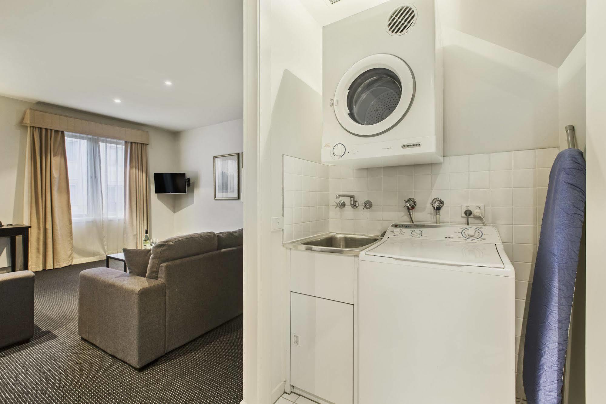 Quest Prahran Aparthotel Melbourne Bagian luar foto